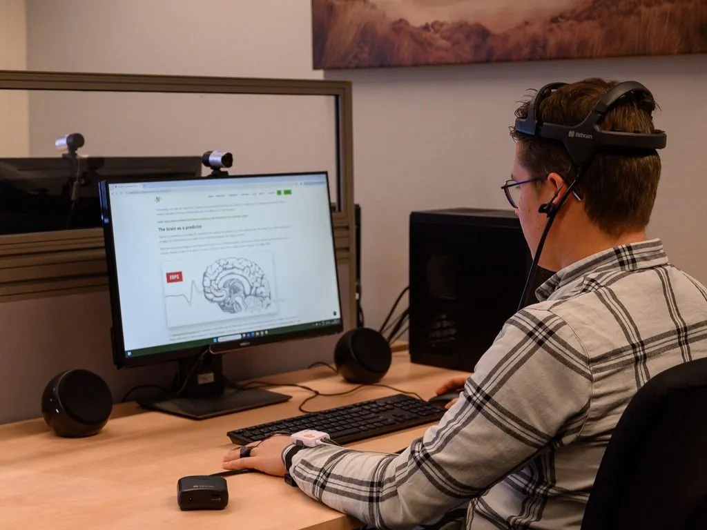 EEG data acquisition